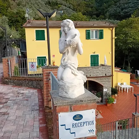 Vignola Oda ve Kahvaltı Levanto