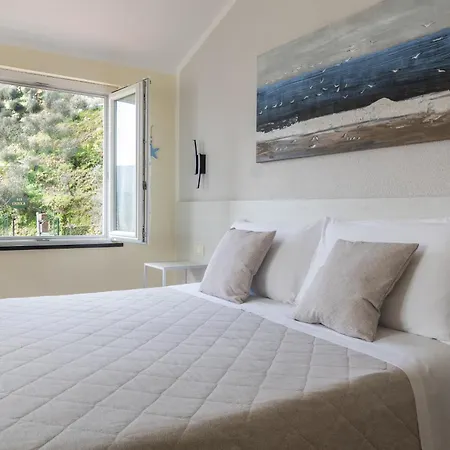 Vignola Oda ve Kahvaltı 4*