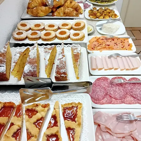 Oda ve Kahvaltı Vignola Levanto