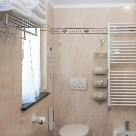 Vignola 4* Λεβάντο